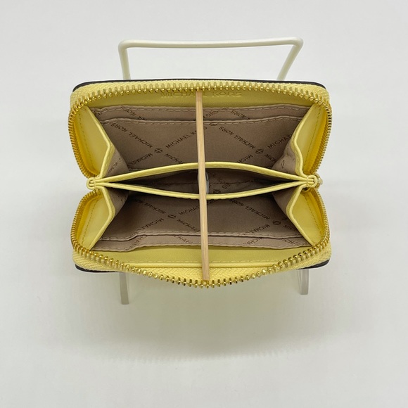 Michael Kors MD ZA Card Case Wallet Buttercup - Picture 6 of 9